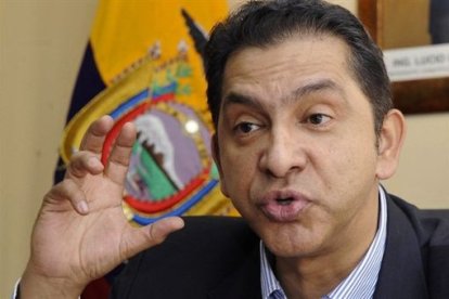 El expresidente Lucio Gutiérrez le recomendó que dé la cara y regrese.