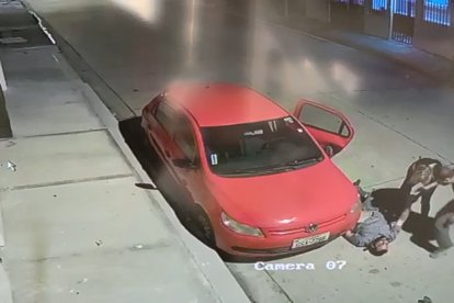 El percance que ocasionó la muerte del ciudadano quedó registrado en vídeos de seguridad.