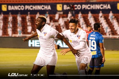 Los Cristian de Liga de Quito, el goleador Martínez y el Chavo Cruz.