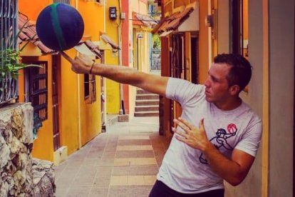 El ecuatoriano, de padres colombianos, Roberto Rojas desea cumplir sus sueños con el 'Free Style'.