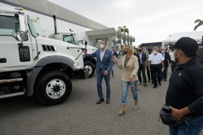 Arribó parte de la flota vehicular que debe cumplir el consorcio, de acuerdo al contrato.