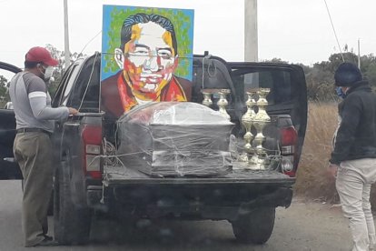 Los restos del periodista y abogado serán llevados mañana a Manabí.