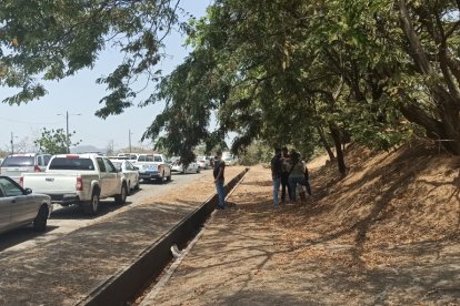 En este lugar fue hallado el cuerpo de la chica. Estaba  cubierto con hojas.