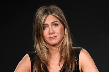 En la década de 1990 la artista comenzó en el mundo del espectáculo