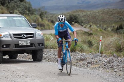 Jorge Luis Montenegro, del Movistar Team, se impuso en la prueba de ruta.