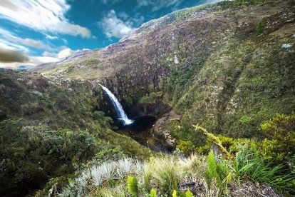 Hermosos paisajes naturales son captados por las cámaras de los turistas y sus retinas.