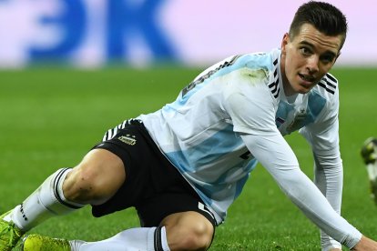 El volante Giovanni Lo Celso es baja en la selección de Argentina por lesión.
