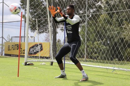 Dida Domínguez aporta con su experiencia a la Tricolor que debutará en las eliminatorias visitando a Argentina.