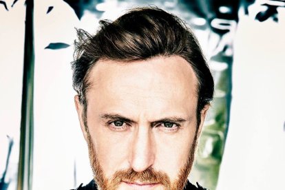 Guetta es un reconocido DJ y productor musical francés de 52 años de edad.