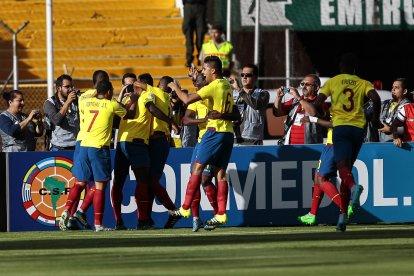 En la eliminatoria pasada (Rusia 2018), Ecuador ganó (2-1) a Uruguay.


 ECUADOR FÚTBOL RUSIA 2018 ECUADOR FÚTBOL RUSIA 2018