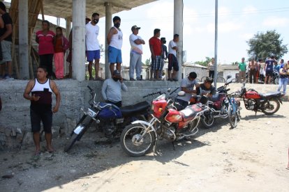 Los comuneros solo pedían que les devuelvan sus motos y ellos entregaban el auto retenido.