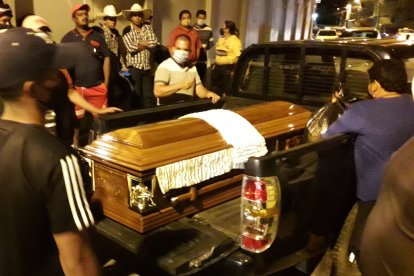 Padre e hijo fueron llevados al hospital de Daule, uno falleció y el otro transferido a Guayaquil.