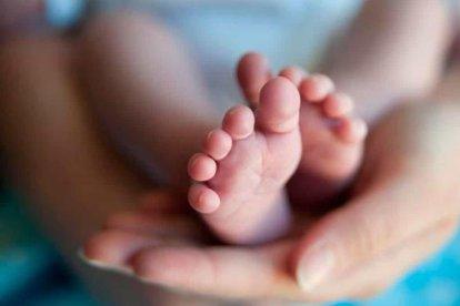 El 'bebé sin rostro' cumplió un año de vida, pese a todos los pronósticos médicos.