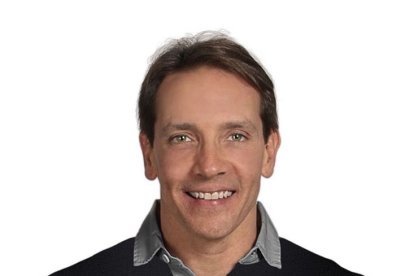 No es la primera vez que el músico critica una producción de Menudo.