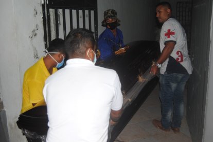 A Lorenzo le dispararon por cinco ocasiones en la vía al cementerio de la parroquia San Juan.