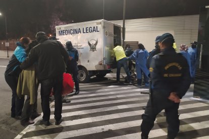 El agente Andrango murió en el trayecto al hospital. Según la autopsia, recibió dos puñaladas.
