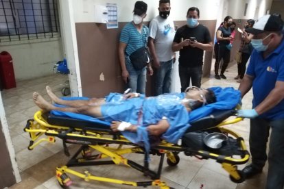 Milagrosamente los ‘panas’ se salvaron de morir, aunque uno está delicado.