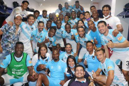 Nueve de Octubre va primera en la Serie B y es favorito para el ascenso.