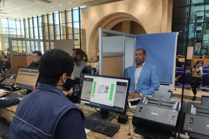 A partir del 4 de noviembre el Registro Civil atenderá de lunes a domingo de 06:00 a 20:00 a quienes deseen obtener o renovar pasaportes.