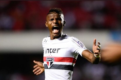 Robert Arboleda, jugador del Sao Paulo desde el 2017, está metido en otro 'pito'