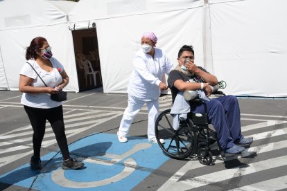 Miguel Toapanta tuvo que ser atendido de emergencia porque se quedaba sin respiración.