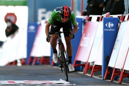 Richard Carapaz dejó todo en la carretera en busca de obtener el liderato de la Vuelta, del que quedó a 24 segundos.