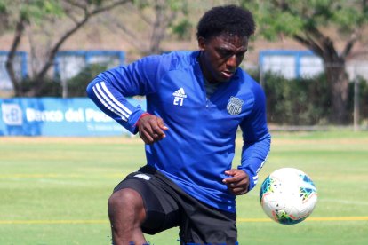 Roberto la ‘Tuca’ Ordóñez comandará el ataque emelecista ante la Capira.