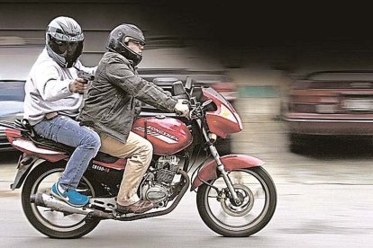 Los implicados dejan a sus víctimas en la calle.