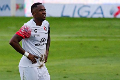 Renato Ibarra actualmente está a préstamo en el Atlas mexicano.