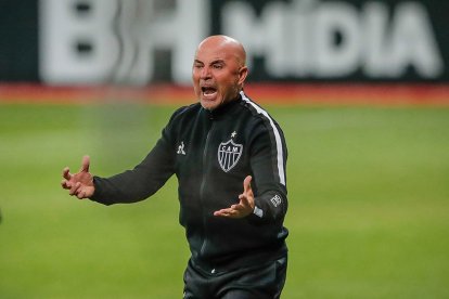 Jorge Sampaoli fue diagnosticado con Covid-19.