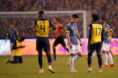 La selección colombiana fue duramente criticada tras caer goleada por Ecuador.