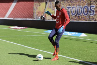 Alexander Domínguez estuvo con la selección nacional, en las cuatro primeras fechas de las eliminatorias a Catar 2022.