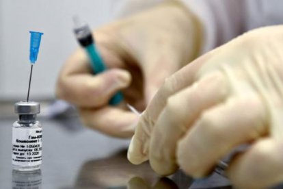 Referencial. AstraZeneca está avanzando en su respuesta para brindar un acceso amplio y equitativo a la vacuna AZD1222