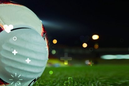 Todos se olvidaron de la mascarilla en los reclamos de los hinchas a los jugadores de Barcelona.