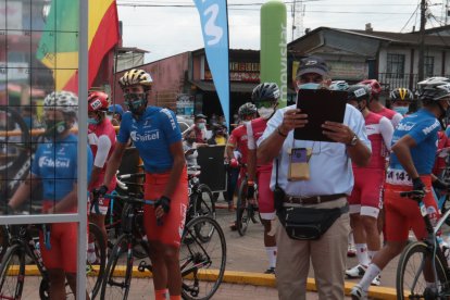 El cubano Héctor Marco Gutiérrez es el comisario de la UCI para la Vuelta al Ecuador.