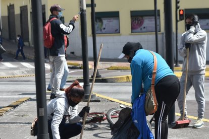 Algunos deberán volver hoy para cumplir con sus horas de labor comunitaria.