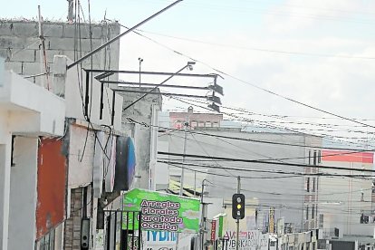 Los comerciantes de la calle Zaldumbide, en La Kennedy, instalaron un sistema de cámaras de vigilancia.