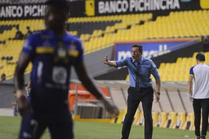 Zahzú fue el tercer técnico que Delfín contrató este año. Este jueves la propia dirigencia anunció que no seguirá en el equipo.
