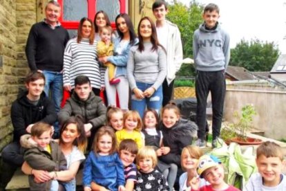 Los Radford tienen 22 hijos. A los problemas para organizarse se suma uno más: el COVID-19.