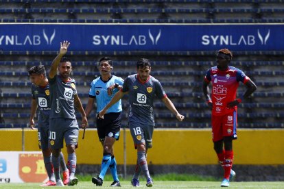 El Nacional empató ante Aucas y sumó su quinto partido sin ganar como local.