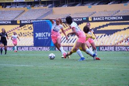 Ñañas perdió en el Monumental con Barcelona, pero clasificó a la gran final.