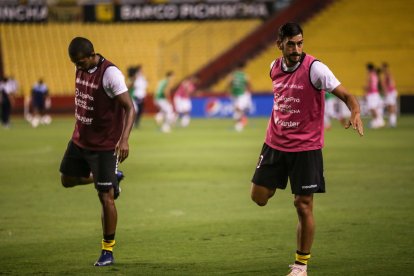 Bruno Piñatares listo para el partido del domingo 13 de diciembre.