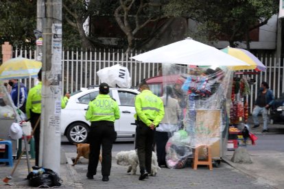 Los gendarmes de la zona patrullan el sitio donde se registró el ajusticiamiento. El hombre fue llevado a una casa de salud.