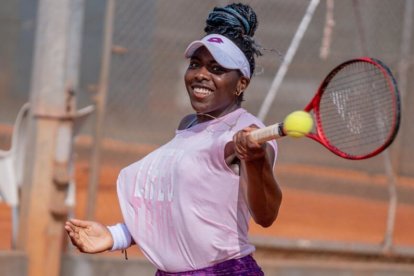 Mell Reasco se impuso en la final a la pichinchana Marie Elise Casares.