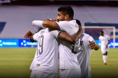 Liga de Quito enfrenta este domingo a Macará en el estadio Bellavista de Ambato.