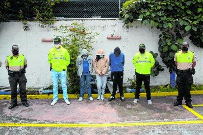 Los tres detenidos tienen varios antecedentes penales.