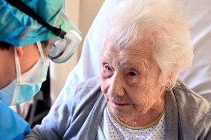 Elena es de hierro: superó al coronavirus y a la gripe A en un año.