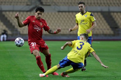 El jugador ecuatoriano Kike Saverio marcó en la victoria que el Osasuna logró ante el Tomares, por la Copa del Rey.