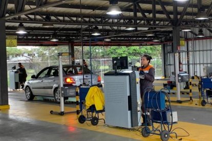 El proceso de revisión vehicular tiene mayor demanda en esto