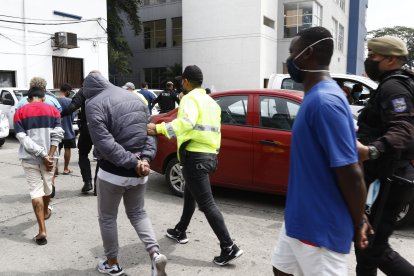 Los detenidos fueron capturados la madrugada de este miércoles durante 14 ejecutados por la Policía Nacional.